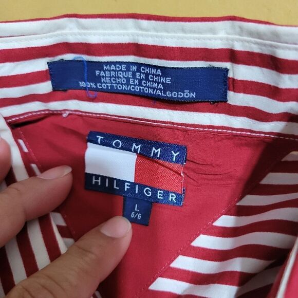 Vintage Tommy Hilfiger Red Striped Button Down Shirt Crest Pocket Mens Large - Picture 5 of 7
